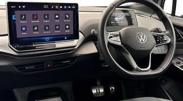 2025 Volkswagen Pro 77kWh Match Auto 5-door (White) - Image: 2