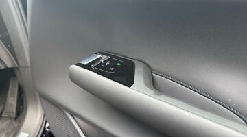2026 Volvo Twin Motor 106kWh Ultra Auto 4WD 5-door (Black) - Image: 21