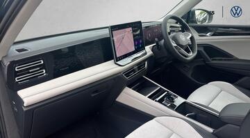 2026 Volkswagen Elegance 1.5 eTSI 150 PS 7-Speed DSG 5-door (Blue) - Image: 2