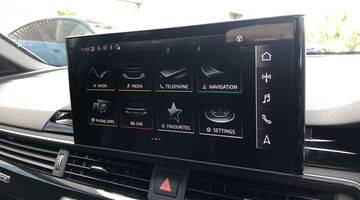2024 Audi 2.0 TDI 40 Black Edition S Tronic quattro Euro 6 5-door (Blue) - Image: 30