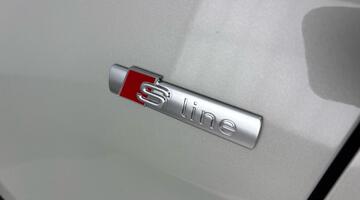 2026 Audi Sportback S line 35 TFSI 150 PS S tronic (Silver) - Image: 36