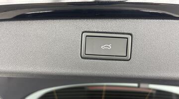 2026 Volkswagen ETSI MHEV Elegance DSG Euro 6 5-door (Black) - Image: 34