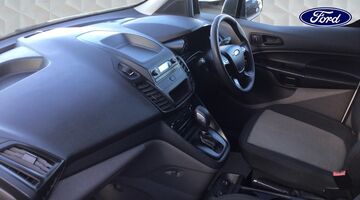 2022 Ford 240 EcoBlue Leader Auto L1 Euro 6 5-door (White) - Image: 2