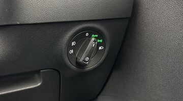2024 Škoda TSI ACT SE L Euro 6 5-door (Black) - Image: 25