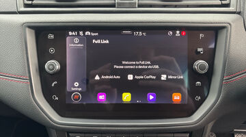 2021 SEAT 1.0 TSI FR Euro 6 5-door (White) - Image: 32