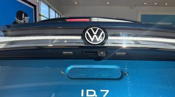 2026 Volkswagen Tourer Pro Match Plus 77kWh 286 PS 1-Speed Automatic 5-door (Blue) - Image: 5