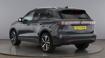 2024 Volkswagen ETSI MHEV Match DSG Euro 6 5-door (Grey) - Image: 3