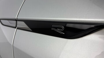 2022 Volkswagen 2.0 TSI R-Line DSG 4Motion Euro 6 5-door (Silver) - Image: 37