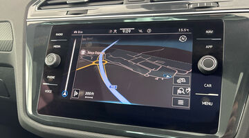2023 Volkswagen 2.0 TDI R-Line DSG 4Motion Euro 6 5-door (Black) - Image: 29