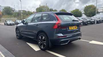 2026 Volvo 2.0 B5 MHEV Plus Pro Auto Euro 6 5-door (Blue) - Image: 3