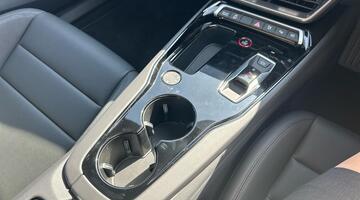 2026 Audi 105kWh Auto quattro 4-door (Grey) - Image: 27