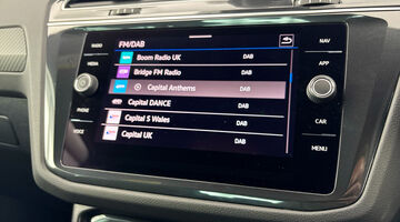 2023 Volkswagen TSI R-Line DSG Euro 6 5-door (White) - Image: 17