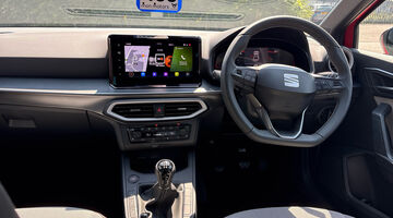 2026 SEAT 1.0 TSI FR Euro 6 5-door (Red) - Image: 9
