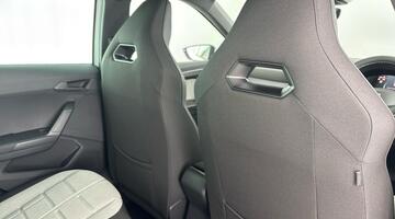 2026 SEAT 1.0 TSI FR First Edition DSG Euro 6 5-door (Multicolour) - Image: 31