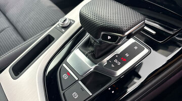 2024 Audi 2.0 TFSI 40 S line Sportback S Tronic Euro 6 5-door (Black) - Image: 14