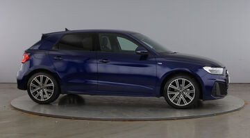 2025 Audi 1.0 TFSI 25 S line Sportback Euro 6 5-door (Blue) - Image: 4