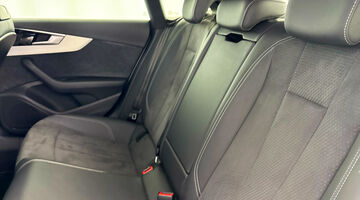 2023 Audi 2.0 TFSI 35 S line Sportback S Tronic Euro 6 5-door (White) - Image: 32