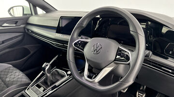 2023 Volkswagen TSI R-Line Euro 6 5-door (White) - Image: 6
