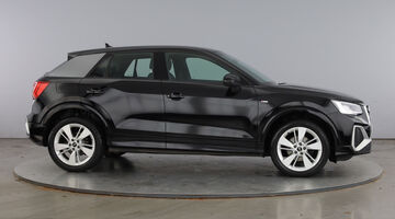2023 Audi TFSI CoD 35 S line S Tronic Euro 6 5-door (Black) - Image: 4