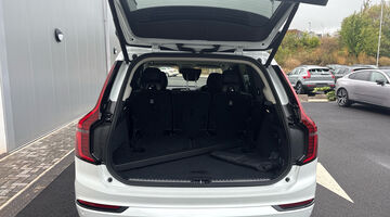 2026 Volvo 2.0 B5 MHEV Plus Auto 4WD Euro 6 5-door (White) - Image: 15