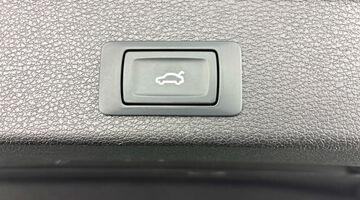 2023 Audi TFSI CoD 35 Black Edition Sportback S Tronic Euro 6 5-door (Black) - Image: 32
