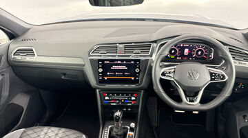 2023 Volkswagen TSI 13kWh R-Line DSG Euro 6 5-door (Blue) - Image: 9