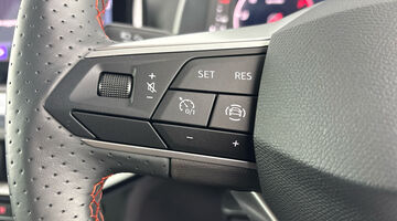 2023 SEAT TSI FR Sport DSG Euro 6 5-door (Silver) - Image: 24