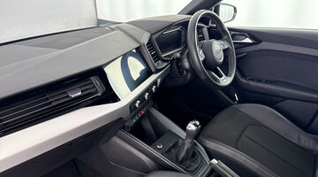 2022 Audi 1.0 TFSI 30 S line Sportback Euro 6 5-door (Black) - Image: 2