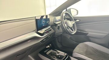 2022 Volkswagen Pro 77kWh Style Auto 5-door (Multicolour) - Image: 2
