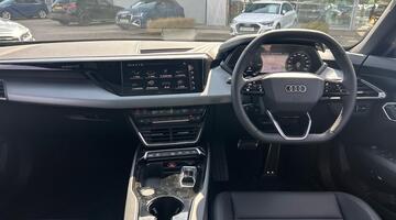 2026 Audi 105kWh Auto quattro 4-door (Grey) - Image: 8