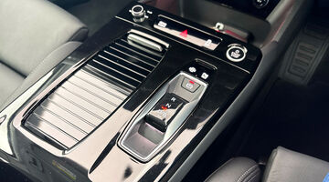 2024 Audi 100kWh Sport Auto quattro 5-door (Red) - Image: 12