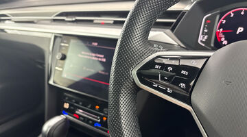 2021 Volkswagen 2.0 TSI R-Line Fastback DSG Euro 6 5-door (Silver) - Image: 30