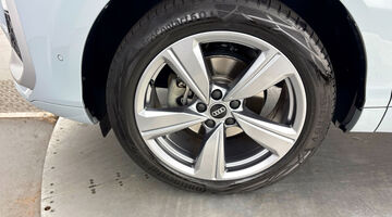 2026 Audi TFSI S line S Tronic Euro 6 5-door (Grey) - Image: 41