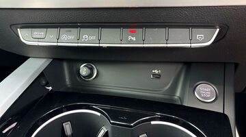 2023 Audi 2.0 TFSI 35 S line Sportback S Tronic Euro 6 5-door (White) - Image: 25