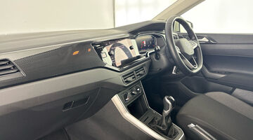 2022 Volkswagen 1.0 TSI Life Euro 6 5-door (Grey) - Image: 2