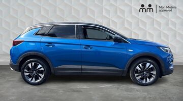 2020 Vauxhall Turbo SRi Nav Euro 6 5-door (Blue) - Image: 4