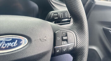 2023 Ford 1.0T EcoBoost MHEV ST-Line Vignale Euro 6 5-door (Black) - Image: 32