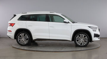 2023 Škoda 2.0 TDI Laurin & Klement DSG 4WD Euro 6 5-door (7 Seat) (White) - Image: 4