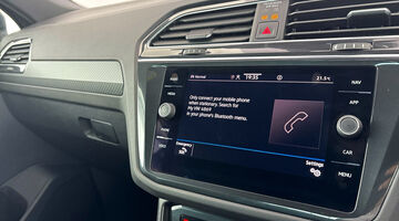 2023 Volkswagen TSI R-Line Edition DSG Euro 6 5-door (Grey) - Image: 16