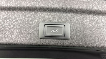 2024 Audi TFSI CoD 35 Black Edition Sportback S Tronic Euro 6 5-door (Blue) - Image: 36