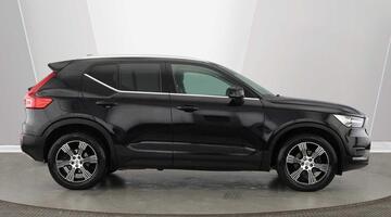 2021 Volvo T3 Inscription Auto Euro 6 5-door (Black) - Image: 2