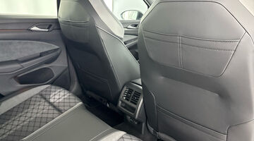 2024 Volkswagen ETSI MHEV Black Edition DSG Euro 6 5-door (Grey) - Image: 28