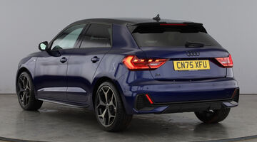 2025 Audi 1.0 TFSI 30 Black Edition Sportback S Tronic Euro 6 5-door (Blue) - Image: 3