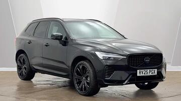 2025 Volvo 2.0h T8 18.8kWh Ultra Black Edition Auto Euro 6 5-door (Black) - Image: 1