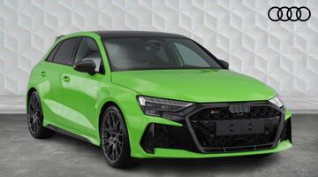 2026 Audi RS 3 Sportback Carbon Black 400 PS S tronic (Green) - Image: 1
