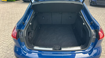 2026 Audi S line TFSI 204 PS S tronic (Blue) - Image: 21