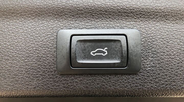 2023 Audi TFSI CoD 35 S line S Tronic Euro 6 5-door (Grey) - Image: 23