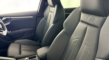 2026 Audi TFSI 30 S line S Tronic Euro 6 4-door (Black) - Image: 35