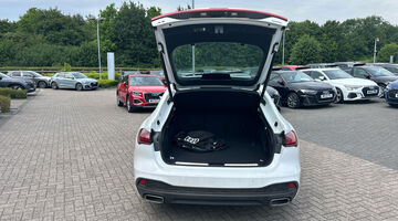 2026 Audi Technik e-hybrid quattro 299 PS S tronic (White) - Image: 19