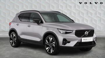 2025 Volvo 2.0 B3 MHEV Plus Dark DCT Auto Euro 6 5-door (Silver) - Image: 1